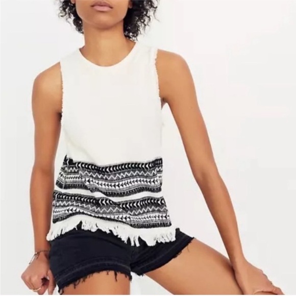 Madewell Size Medium Villagrove Sweater Tank in Ivory and Black with Fringe - Picture 1 of 8